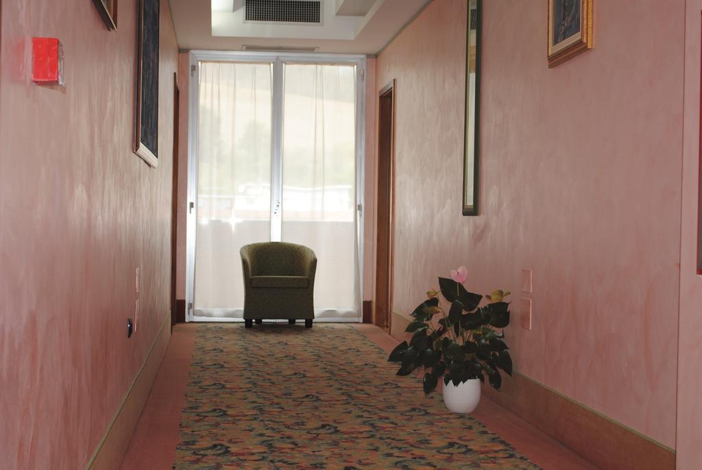 Hotel Rosa Del Deserto Castrocaro Terme Εξωτερικό φωτογραφία