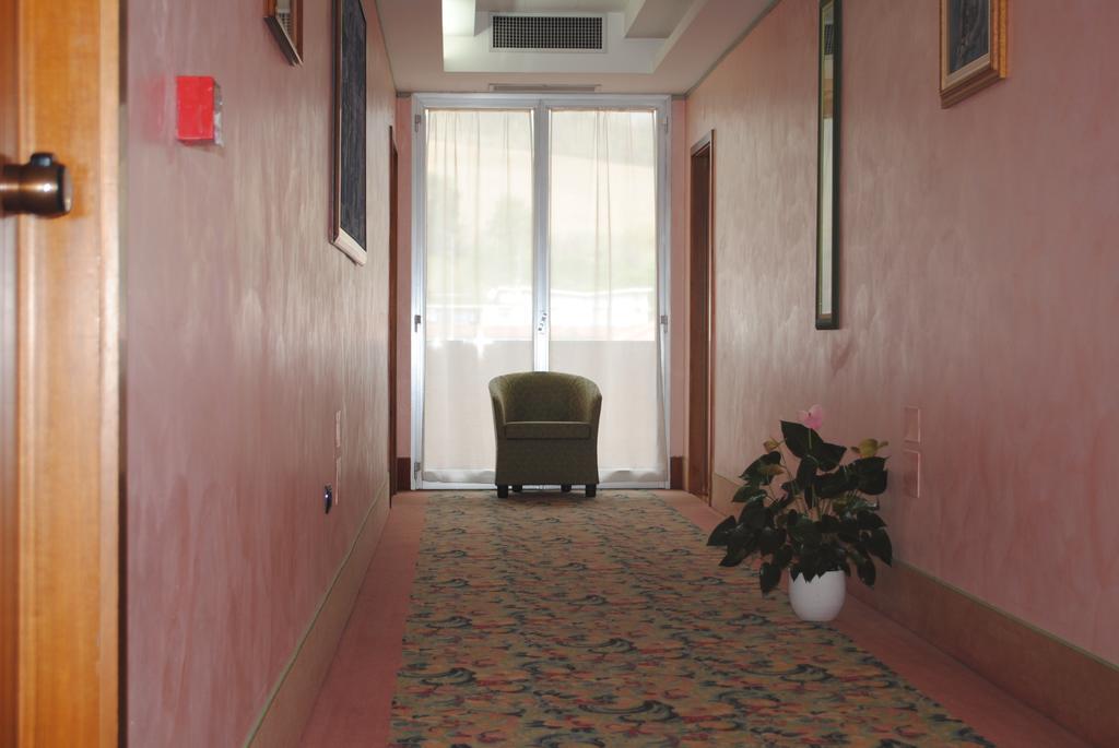 Hotel Rosa Del Deserto Castrocaro Terme Εξωτερικό φωτογραφία